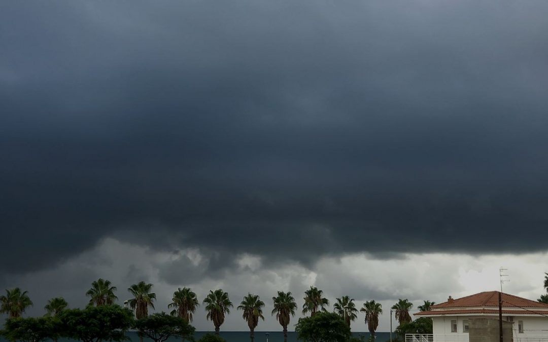 Atenció!!! Continuen les tempestes, però demà serà la mascleta final👀👀🍁🍁⛈️⛈️⚡️