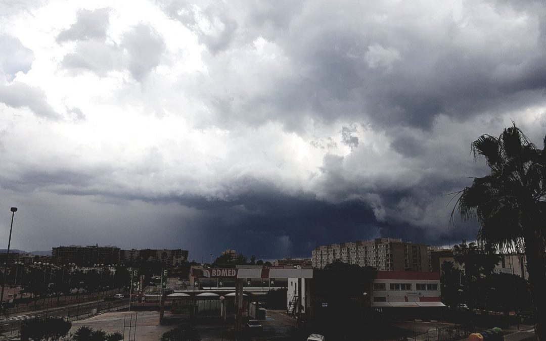 Comencem setmana amb  contrastos tèrmics i previsions de tempestes.