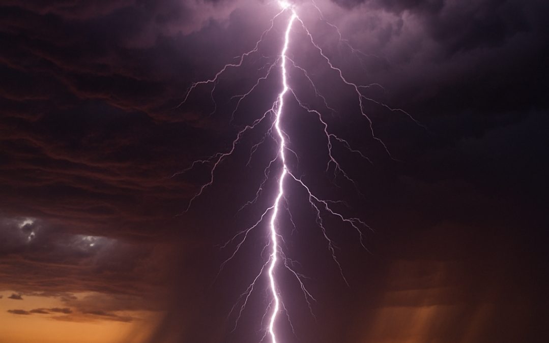 Quines tempestes!!Demà novament les tempestes podran ser molt fortes i amb granís.