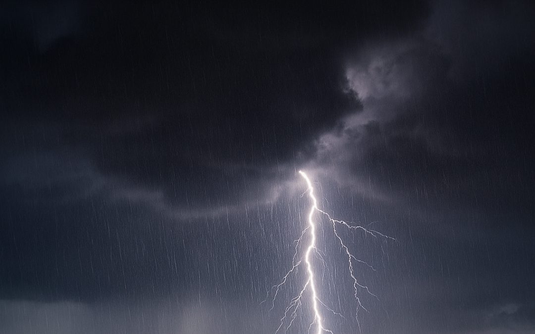 Avisos per fortes tempestes, però açò no vol acabar-se.